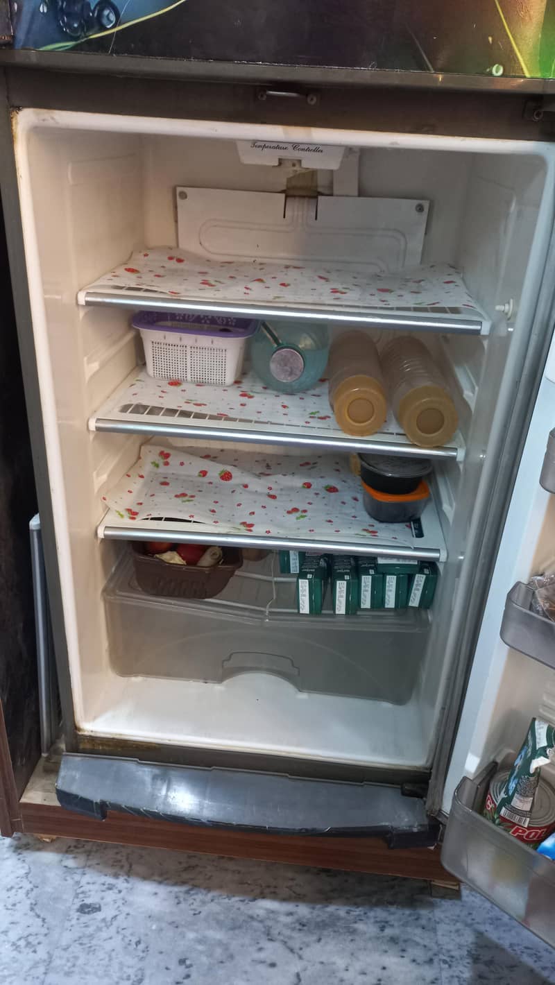 Dawlance fridge 5