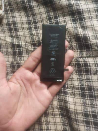 I phone 6 flash battery