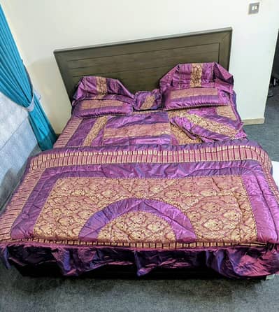 Brand new Bridal bed set/bed sheet/comforter/pillows,cushions