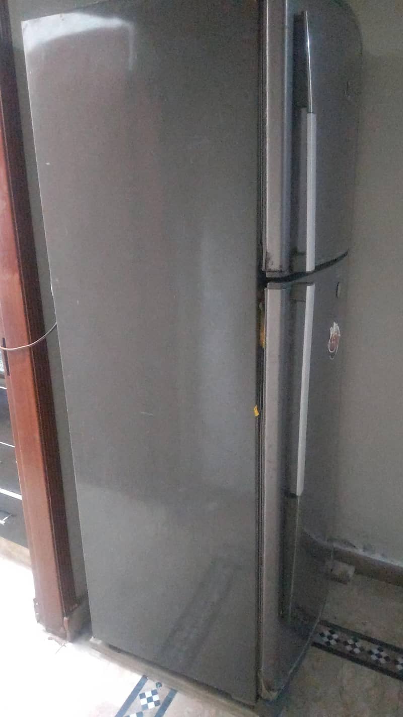 Dawlance Large Fridge 2