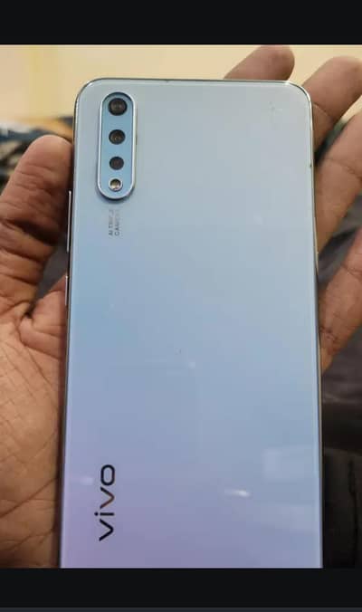 Vivo S1