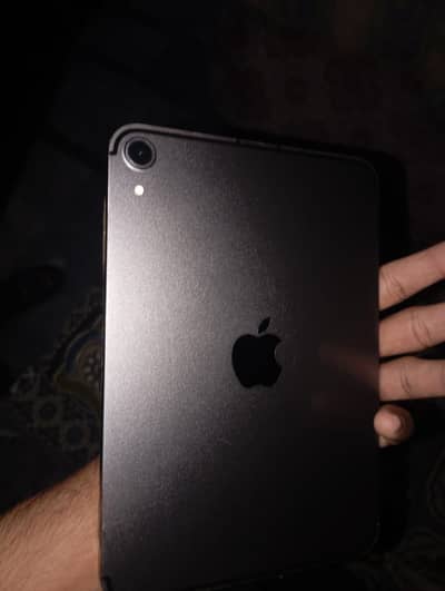 I pad mini 6 10/10 condition  70 hazar  03184854076