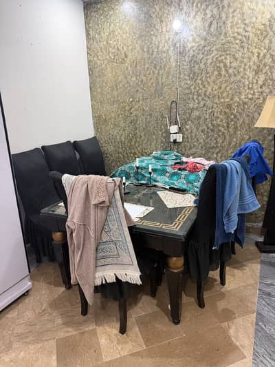 Dinning table
