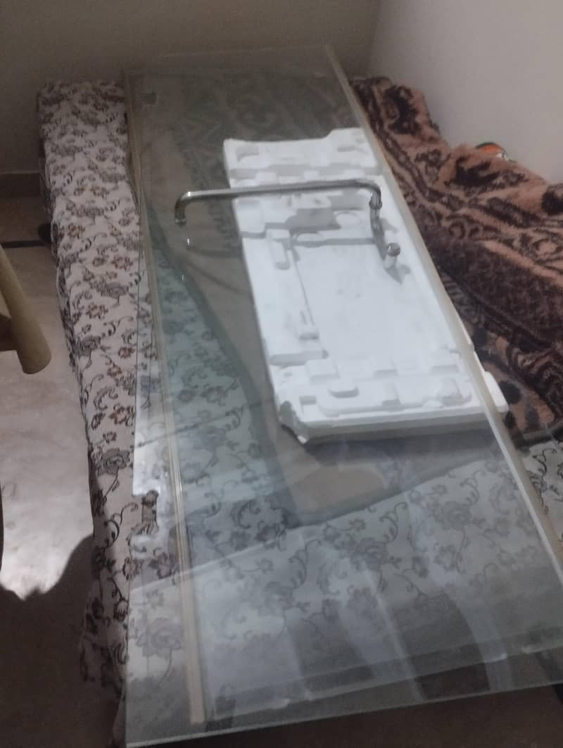 glass door 0