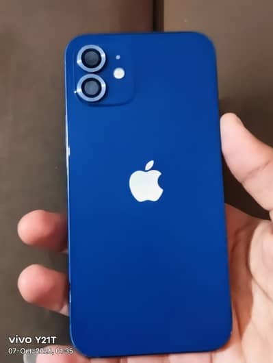 Apple iPhone 12