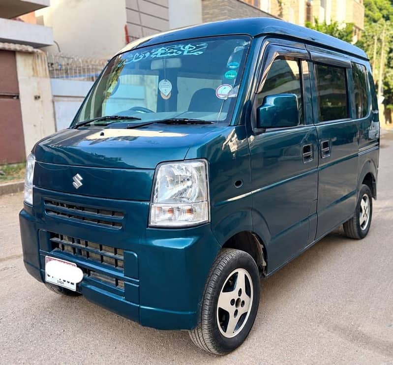 Suzuki Every 2011 3