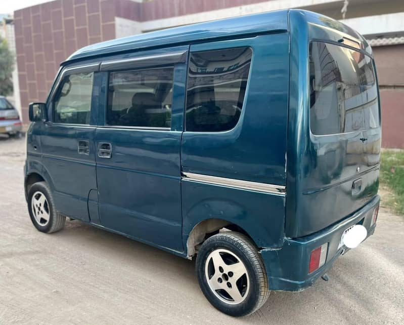 Suzuki Every 2011 6