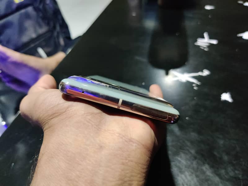 Google Pixel 7 Pro 4