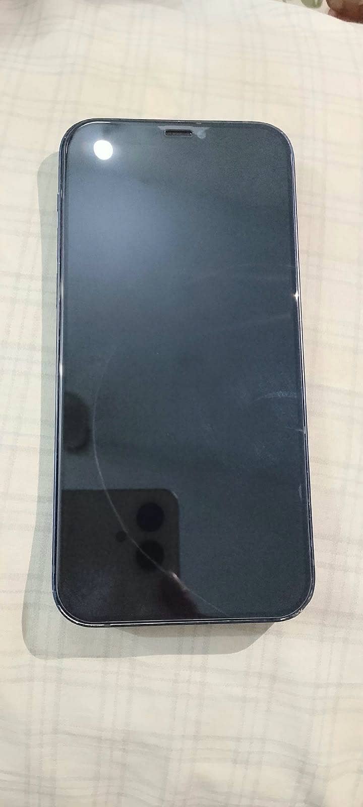 Apple iPhone 12 2