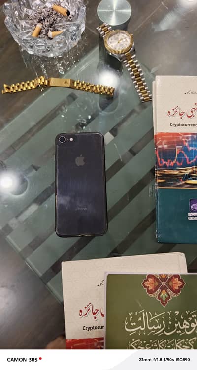 Apple iPhone 8