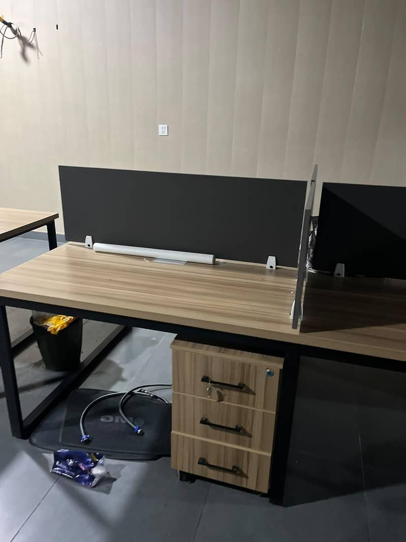 Office Workstation 2