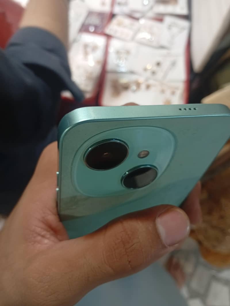 Tecno Spark Go 1 1