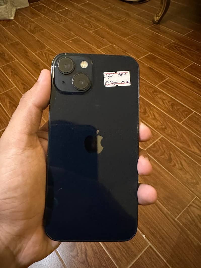 Apple iPhone 13 3