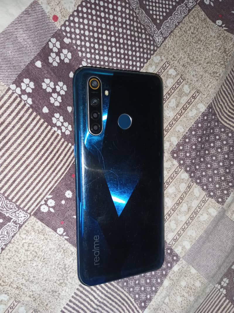 Realme 5 Pro 3