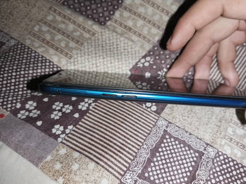 Realme 5 Pro 4