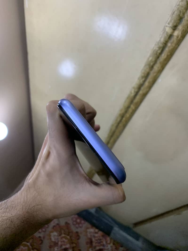 Realme C25s 4