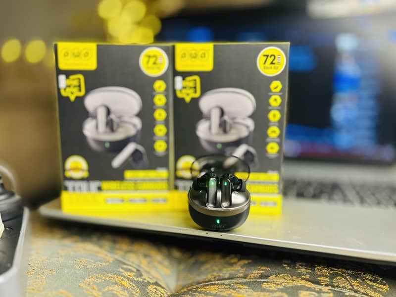 Different Earbuds at different Prices 7