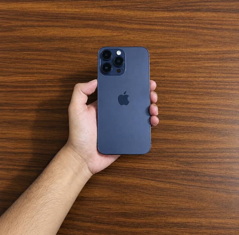 Apple iPhone 14 Pro Max 1