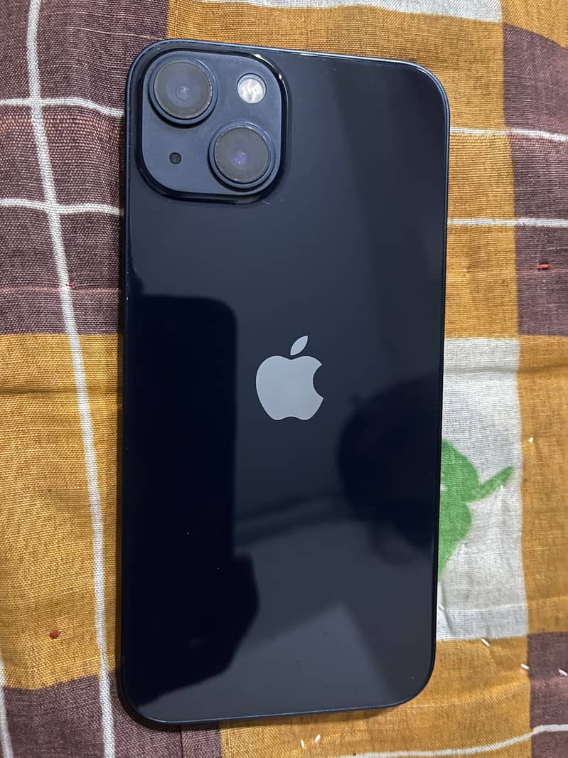 Apple iPhone 13 2