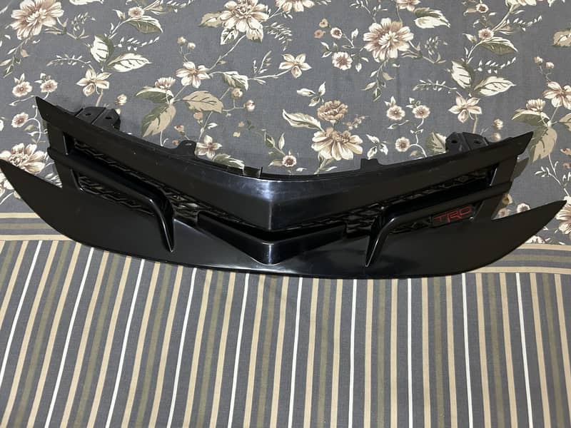 Corolla front grill TRD 0