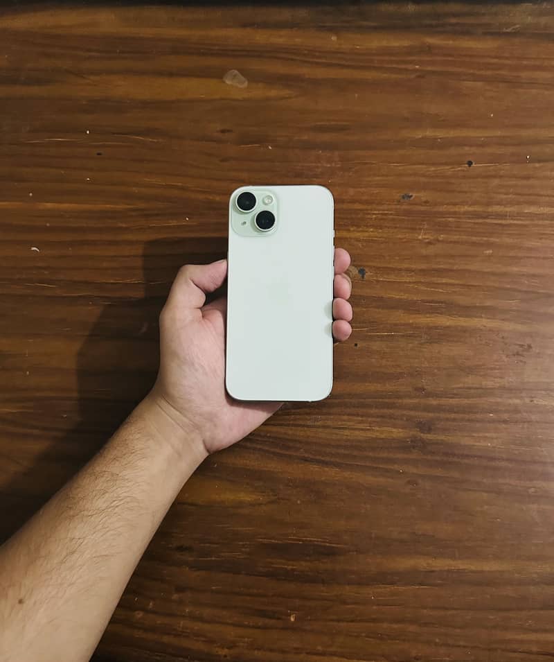 Apple iPhone 15 1