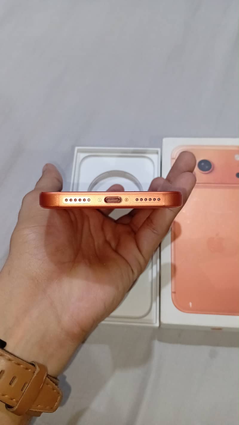 Apple iPhone 17 Pro Max 1