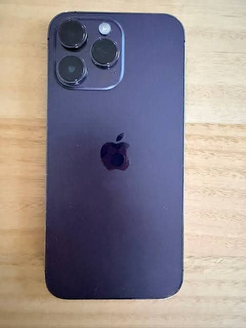 Apple iPhone 14 Pro 1