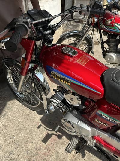 Yamaha YB 100