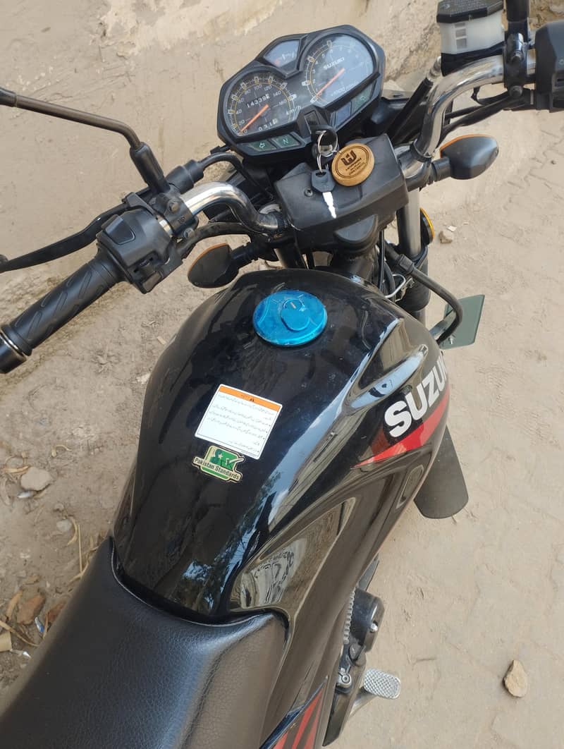 SUZUKI GR150 3