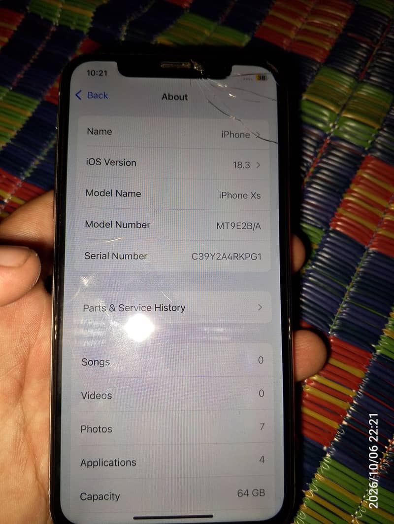 Apple iPhone XS 4