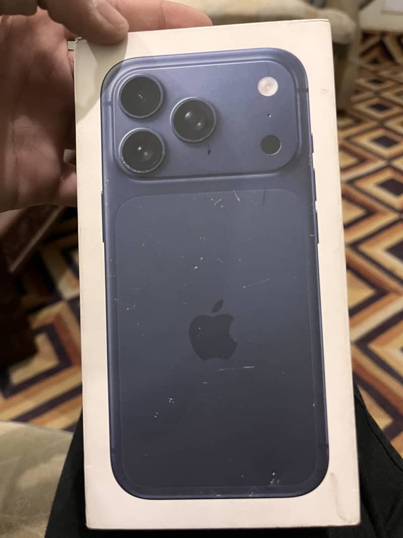 Apple iPhone 17 Pro 1