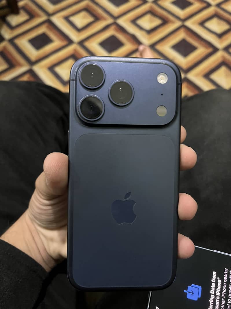 Apple iPhone 17 Pro 3