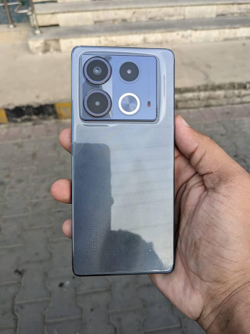 Infinix Note 40 2