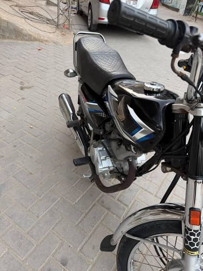 HONDA CG 125 2025