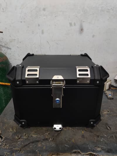 Saddle Bags / Bike side boxes / Motorbike Tail Box
