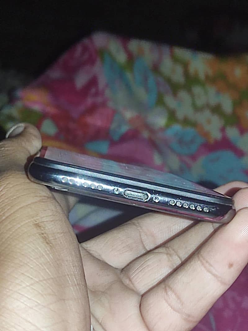Apple iPhone X 2