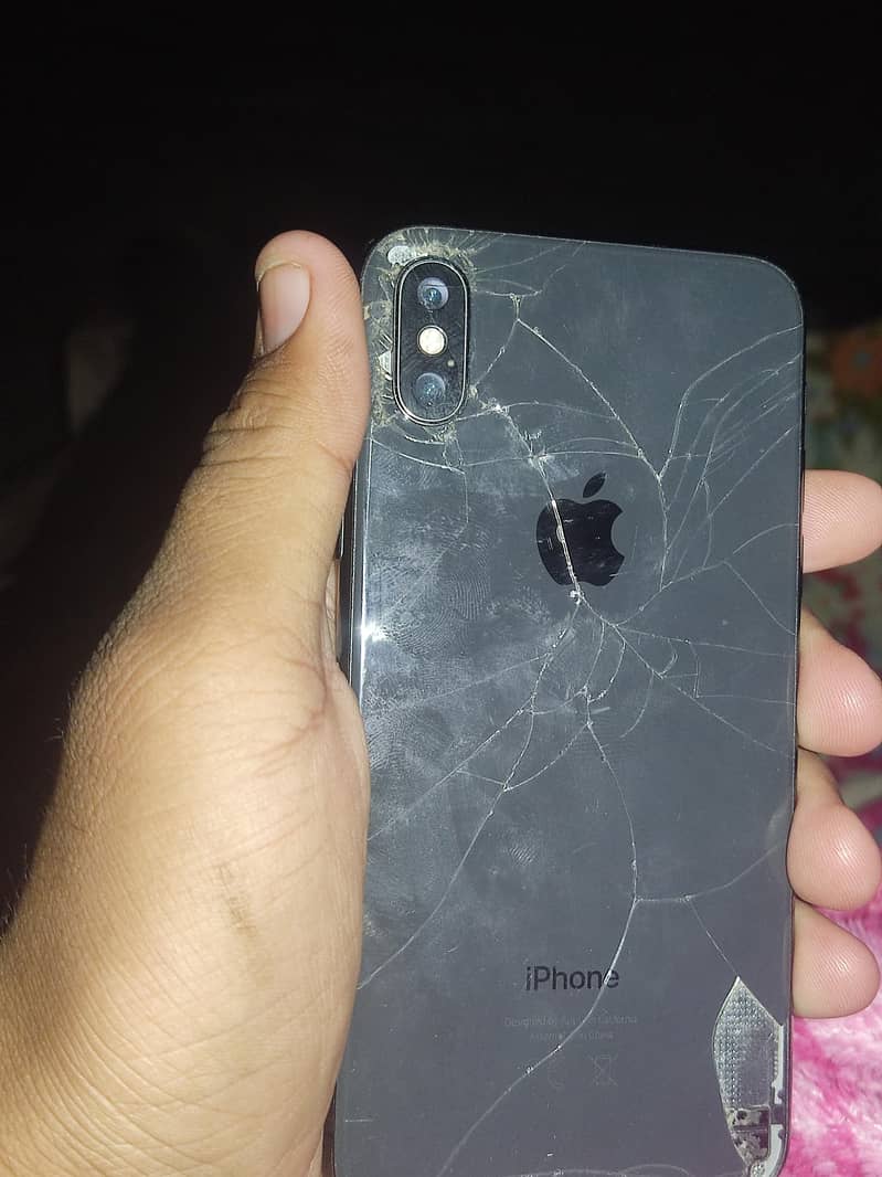 Apple iPhone X 3