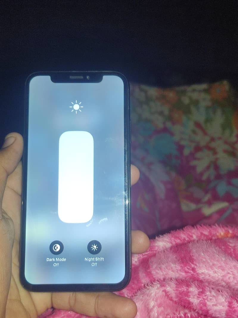 Apple iPhone X 5