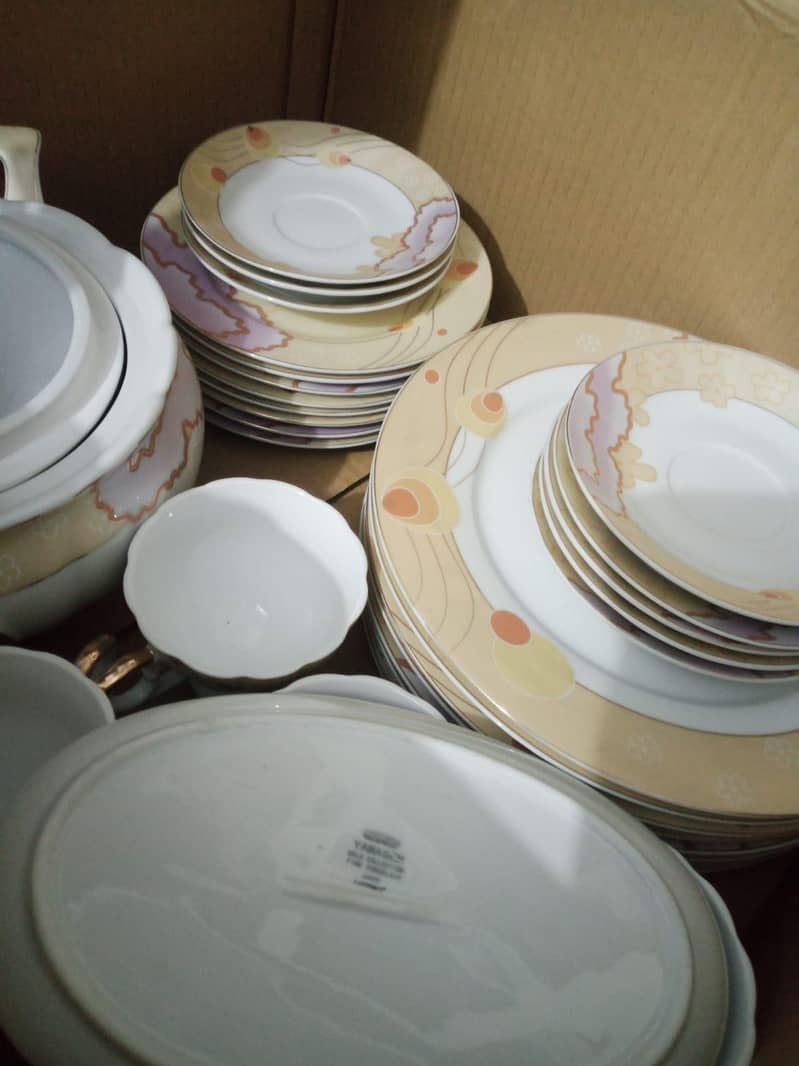 glass dinner set 0