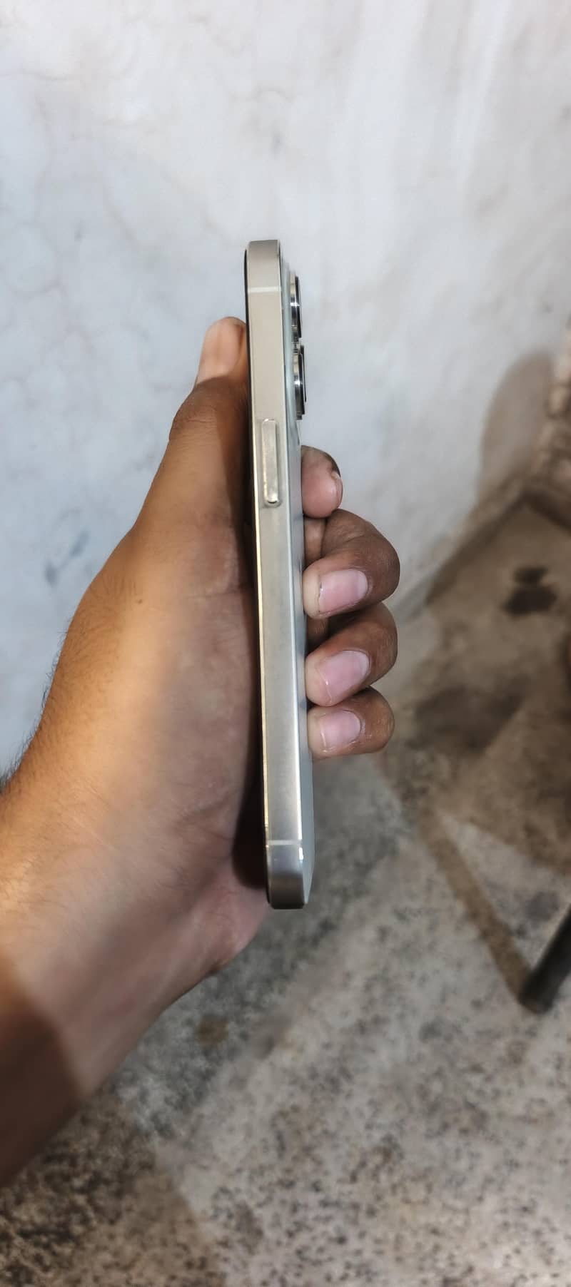 Apple iPhone 13 Pro 1