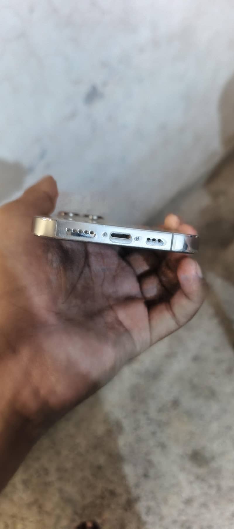 Apple iPhone 13 Pro 3