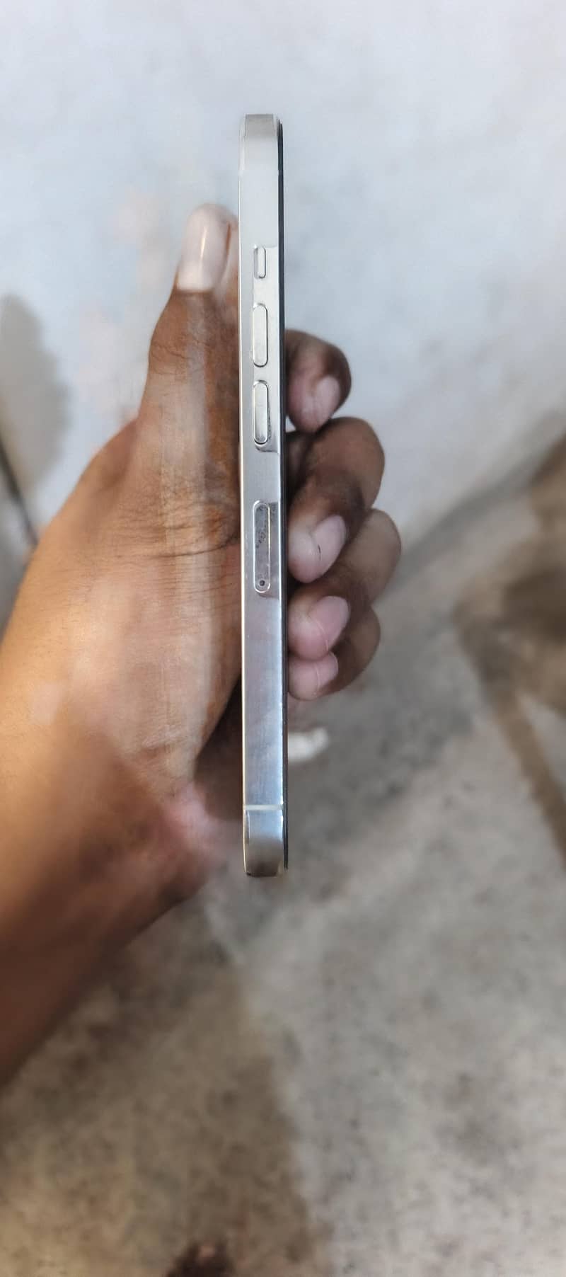 Apple iPhone 13 Pro 4