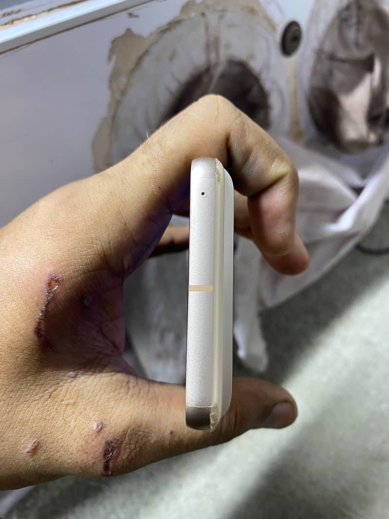Google Pixel 8 3