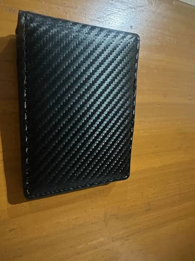 Carbon fibre wallet