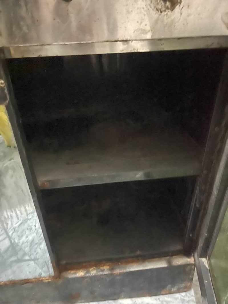 Cooking range stove 2