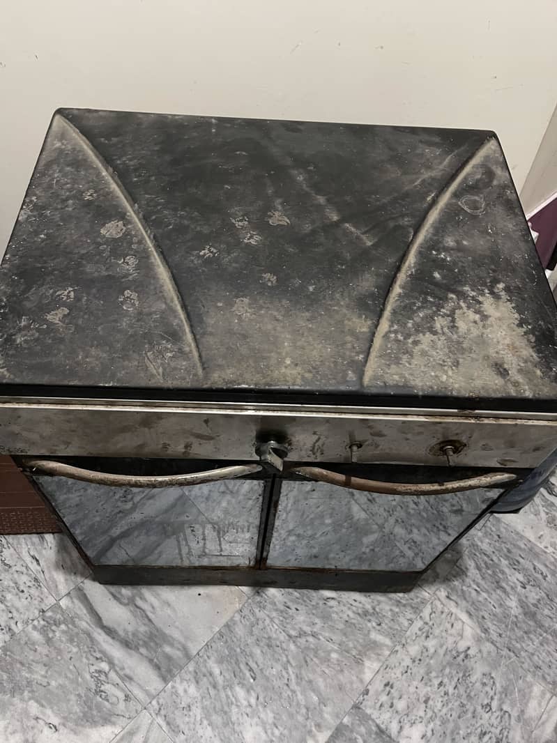 Cooking range stove 4