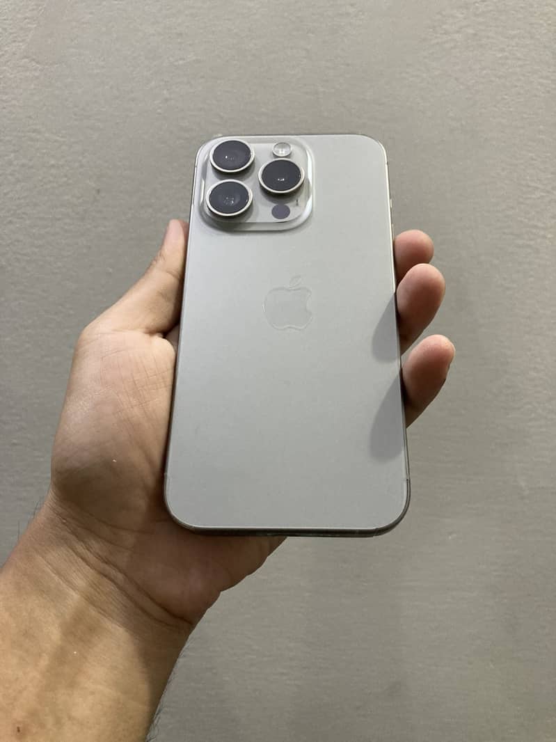 Apple iPhone 15 Pro 5