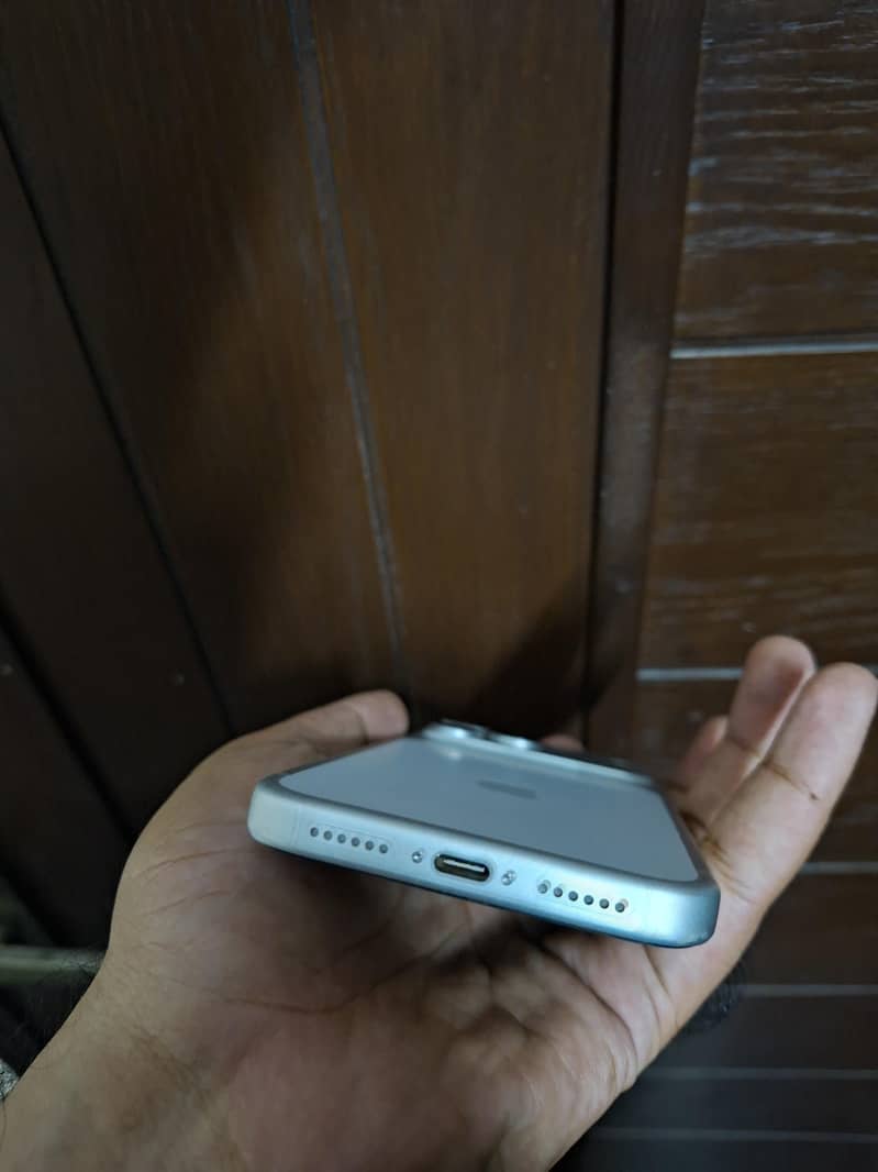 Apple iPhone 17 Pro Max 2