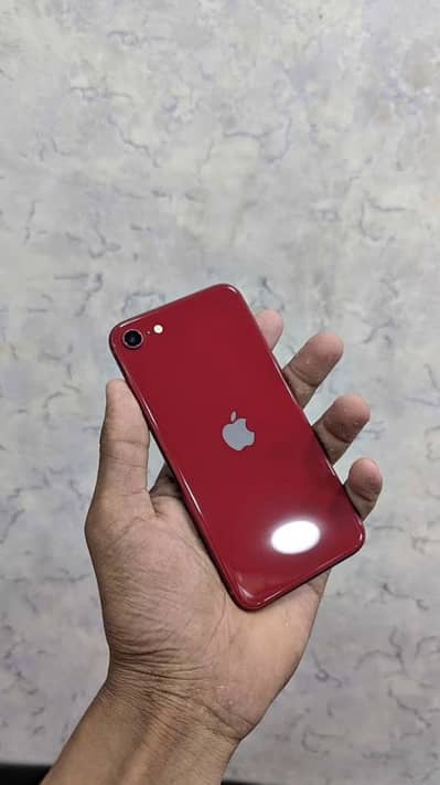 Apple iPhone SE