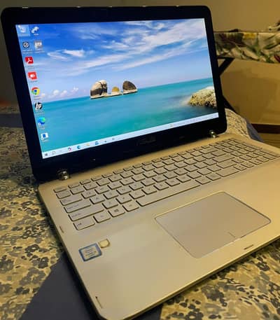 ASUS Touchscreen Laptop | Core i5 6th Gen | 256GB SSD + 1TB HDD